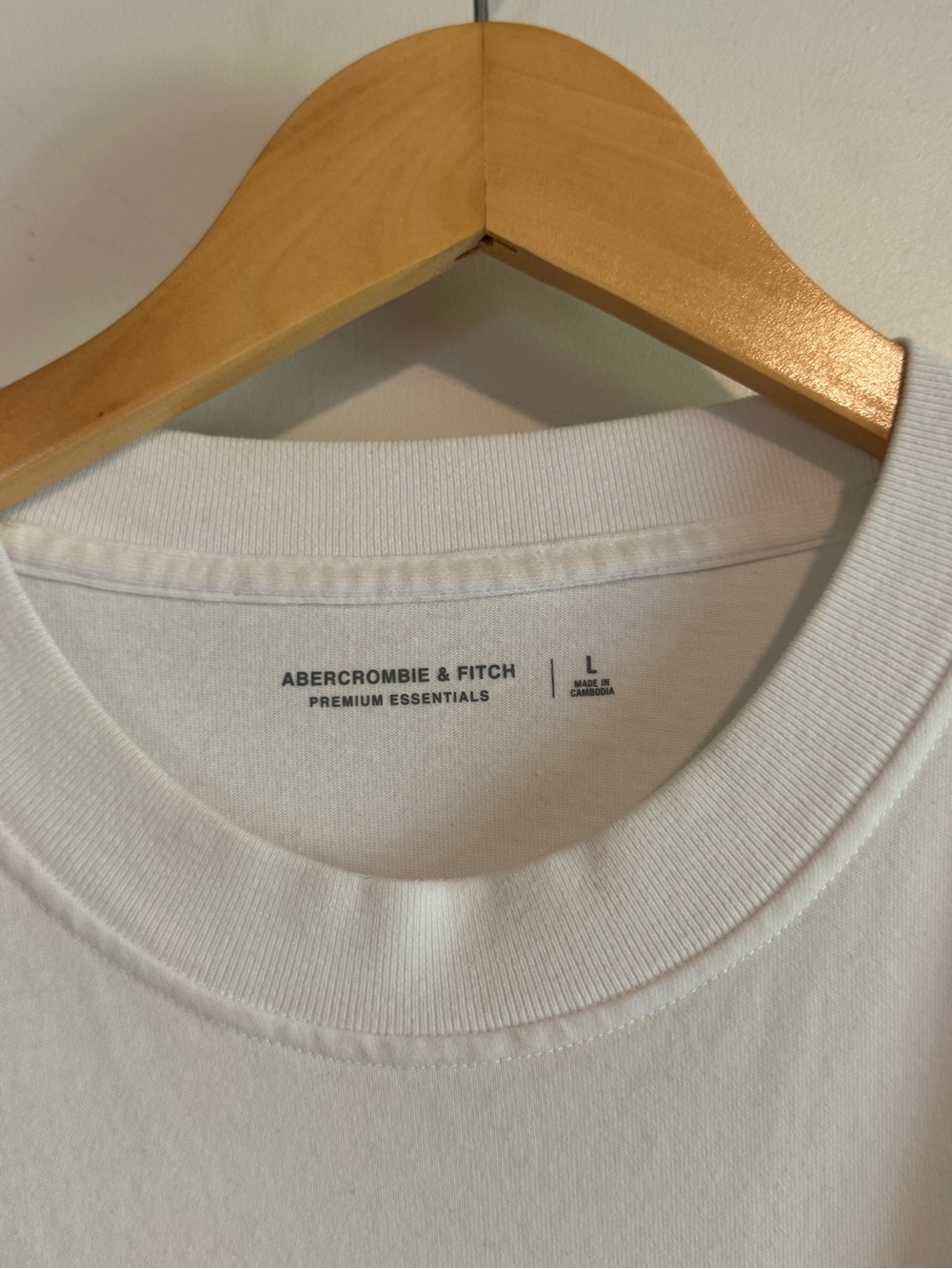 Abercrombie & Fitch Premium Essentials Oversized Heavyweight Tee - Picture 2 of 2